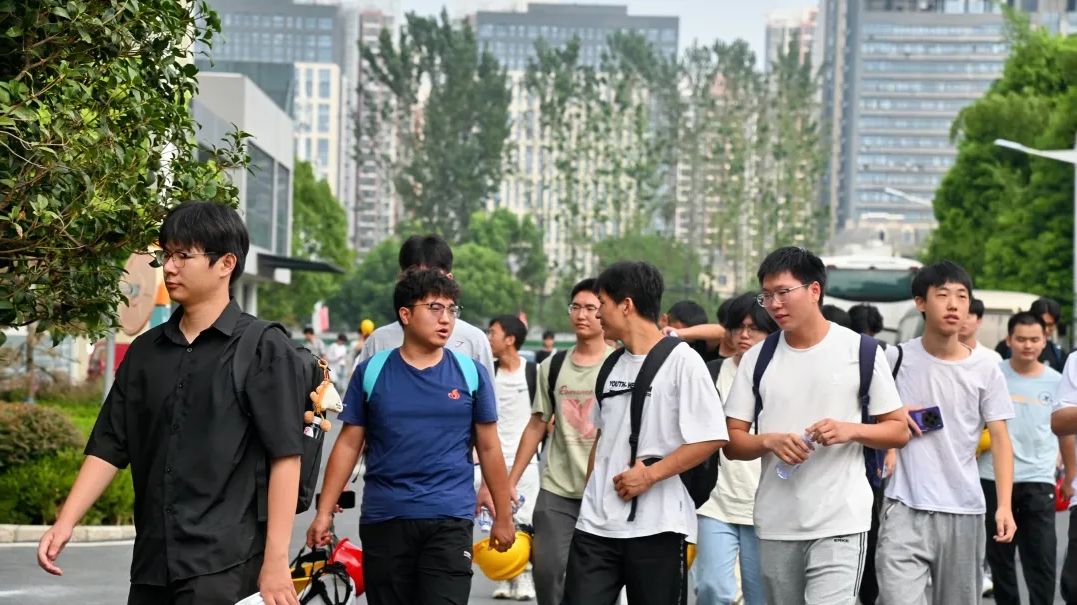 http://www.sf965.cn/Upload/ueditor/1726022344348414.png