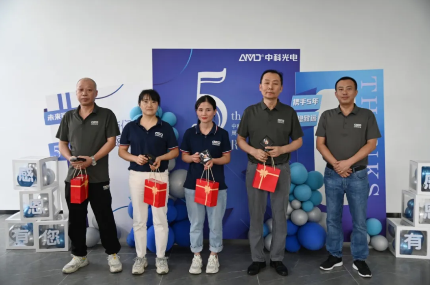 http://www.sf965.cn/Upload/ueditor/1728436159914373.png