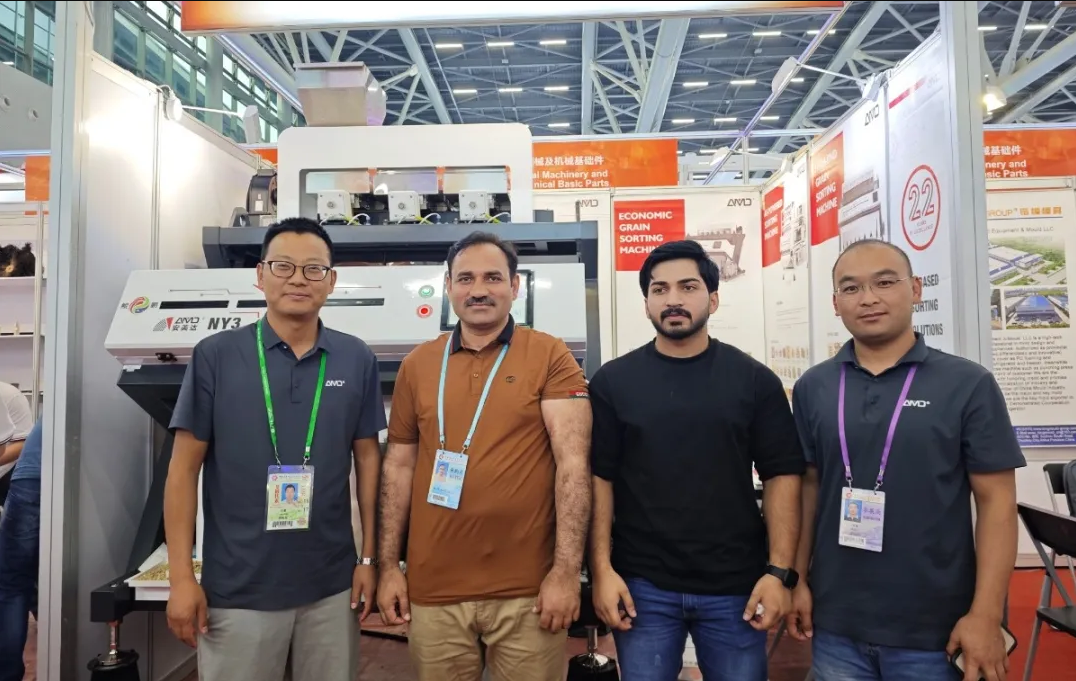 http://www.sf965.cn/Upload/ueditor/1729577850214647.png