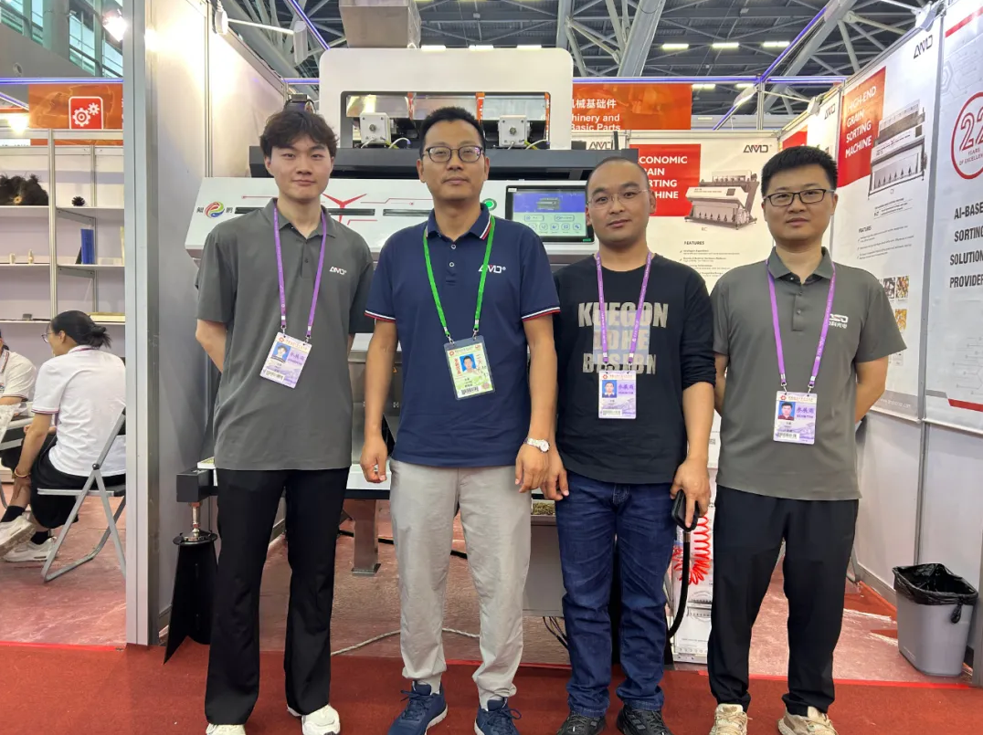 http://www.sf965.cn/Upload/ueditor/1729577898541684.png